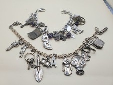 2 pulseiras de berloque temáticas PRETTY LITTLE LIARS, usado comprar usado  Enviando para Brazil