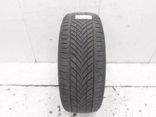 Pneumatico singolo stagioni usato  Torre del Greco