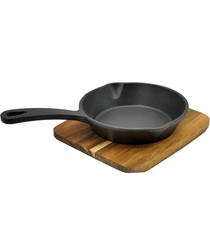 Gusspfännchen ø14cm holzbret gebraucht kaufen  Hamburg