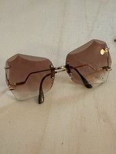 lunettes pilgrim d'occasion lunettes pilgrim d'occasion  Challans