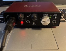Focusrite Scarlett Solo interface de 2ª geração + pacote de microfone de estúdio CM25 USB, usado comprar usado  Enviando para Brazil