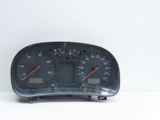 Volkswagen golf 2001 d'occasion  Expédié en Belgium