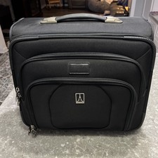 Travelpro rolling luggage for sale Travelpro rolling luggage for sale  Kannapolis