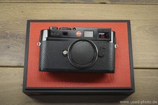 Leica 10704 black gebraucht kaufen  Malsfeld