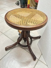 Antico sgabello faggio usato  Trieste