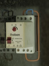 Theben 0050701 treppenhausrela gebraucht kaufen  Klettgau