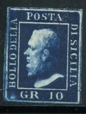 Grani blu scuro usato  Roma