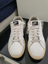 Scarpe uomo sportive usato  Loano