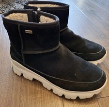 Ugg australia palomar for sale  HARLOW