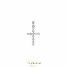 Ciondolo unisex croce usato  Marigliano