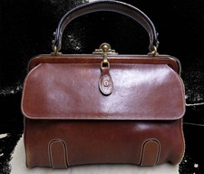 Aigner handtasche bügeltasche gebraucht kaufen Aigner handtasche bügeltasche gebraucht kaufen  Stapel