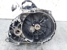 3m5r7002yg cambio manuale usato  Torre del Greco