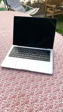 Macbook pro a2442 usato  Pratola Peligna