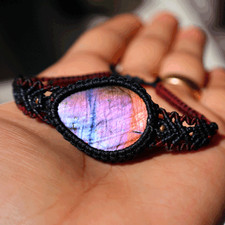 Linda pulseira de cristal de macramê feita à mão com flash roxo de labradorita natural, usado comprar usado  Enviando para Brazil