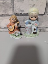 Two vintage porcelain for sale  REDDITCH