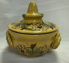 8 plates 1 bowl for sale  Shoemakersville