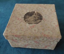 Boîte couture carton d'occasion  Monts-sur-Guesnes