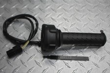 2016 TRIUMPH STREET TWIN CONJUNTO DE TUBO DE ACELERAÇÃO DIREITO FLY BY WIRE comprar usado  Enviando para Brazil