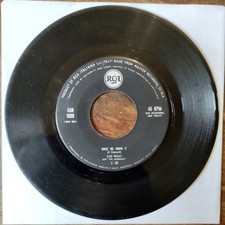 Elvis presley make usato  Volpeglino