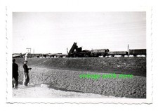 Foto zerbombter zug gebraucht kaufen Foto zerbombter zug gebraucht kaufen  Neugersdorf