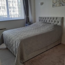 Kingsize reversible bedspread for sale  PLYMOUTH