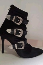 Scarpe stivaletti tronchetti usato  Ardea