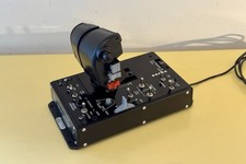 thrustmaster warthog joystick usato thrustmaster warthog joystick usato Due Carrare
