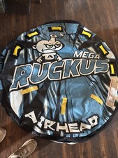 Tubo rebocável Airhead Mega Ruckus para passeios de barco e esqui aquático serve para até 3 pessoas, usado comprar usado Tubo rebocável Airhead Mega Ruckus para passeios de barco e esqui aquático serve para até 3 pessoas, usado comprar usado  Enviando para Brazil