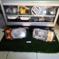 Usado, Par de lâmpadas de cabeça vintage HELLA Mercedes-Benz CAB/Cabina 641, 649 caminhão novo na caixa comprar usado  Enviando para Brazil