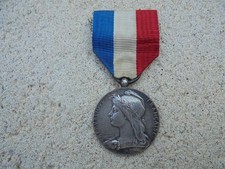 Médaille aqua terra d'occasion  Trans-en-Provence