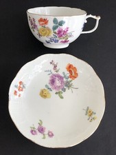 Ancienne tasse tasse d'occasion  Le Lavandou