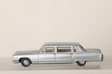 Praline cadillac silberfarben gebraucht kaufen  Wesel