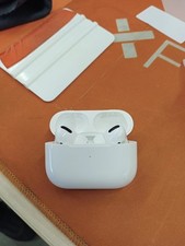 Apple airpods pro d'occasion  Dinan
