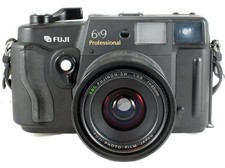 Fotocamera fuji gsw690iii usato  Venezia