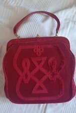 Borsa velluto rosso usato  Chiaravalle