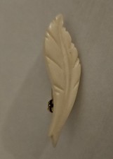Vintage feather brooch. for sale  FARNBOROUGH