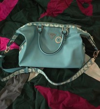 Sac guess d'occasion  Ozoir-la-Ferrière