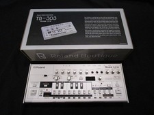 Roland bass line d'occasion  Expédié en Belgium
