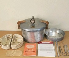 Vintage national pressure for sale  Medford