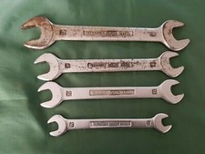 Set adaptable usag usato  Italia