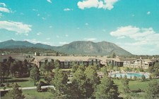 Cartão postal antigo externo Flagstaff AZ-Arizona, Little America, publicidade, usado comprar usado  Enviando para Brazil
