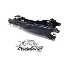 2022 11-25 SUZUKI GSXR600 GSXR750 SUBQUADRO TRASEIRO SUBQUADRO TRASEIRO *DOBRADO comprar usado 2022 11-25 SUZUKI GSXR600 GSXR750 SUBQUADRO TRASEIRO SUBQUADRO TRASEIRO *DOBRADO comprar usado  Enviando para Brazil
