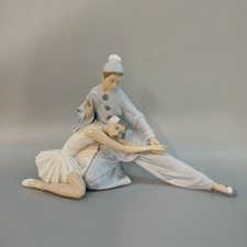 Lladro 4935 closing for sale  GRANTHAM