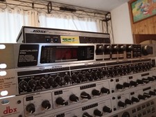 Behringer xr4400 multigate usato  Grignasco