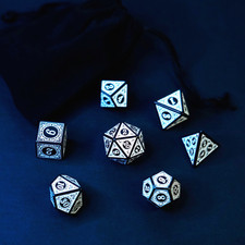 Usado, Set Dadi Bianchi White Dice D&D GDR RPG Dungeon Dragons dnd D20 D12 D10 D8 D6 D4 comprar usado  Enviando para Brazil