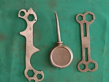 Kit chiavi manutenzione usato  Chiaravalle