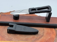 Faca esportiva curta vintage Gerber River com extremidade sem corte feita na Itália--1674,25 comprar usado  Enviando para Brazil