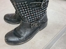 Ash titan black for sale  LEATHERHEAD