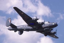 Aeronave 35mm Slide Shackleton WL747 RAF 8 Squadron comprar usado  Enviando para Brazil