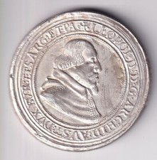 Medal pewter archduke d'occasion  Expédié en Belgium